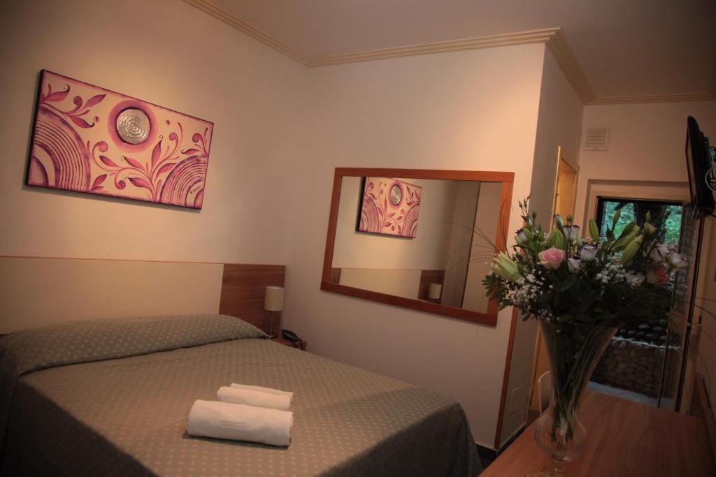 Baia Tropea Resort Паргелия Екстериор снимка